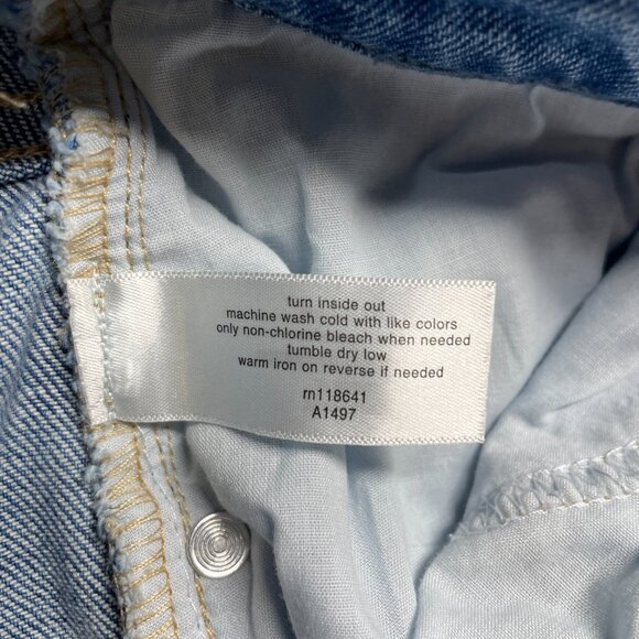 NWT Lane Bryant Womems Blue Embroidered Mid Rise Boyfriend Capri Jeans Size 14P - Picture 8 of 11